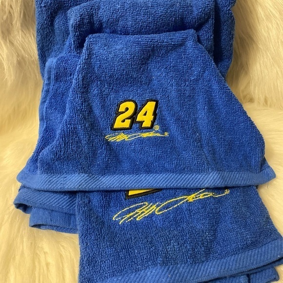 NEW Northwest Nascar‎ Number 24 Bath Towel Set - Picture 2 of 5